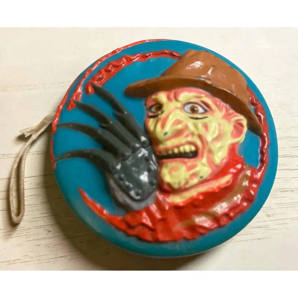 Freddy Krueger A Nightmare on Elm Street Vintage 1989 Teal Blue 3D Yo-Yo